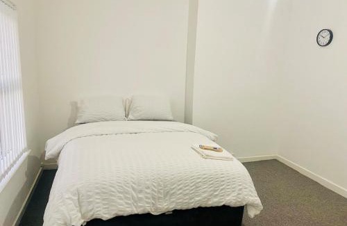 Liverpool Apartment | Stylish Studio in Liverpool