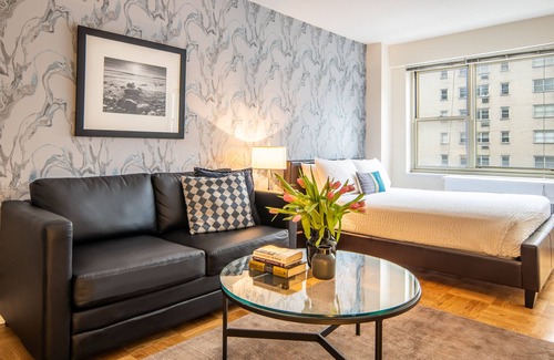 Midtown Apartment | Stylish Studio in Midtown East/Murray Hill