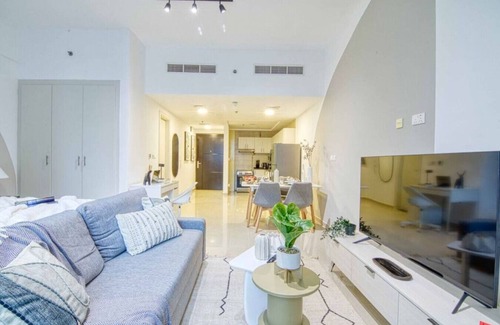 Dubai Sports City Apartment | Stylish studio in Sports city!