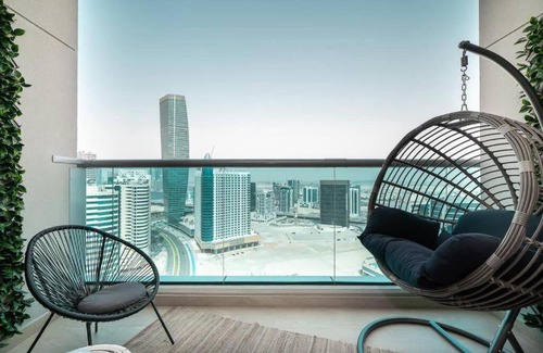 Business Bay Apartment | Stylish Studio with Pool and Gym
