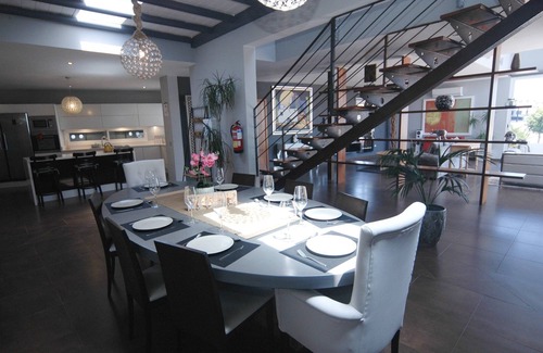 Tias Villa | Stylish Tias Villa | 4 Bedrooms | Villa.