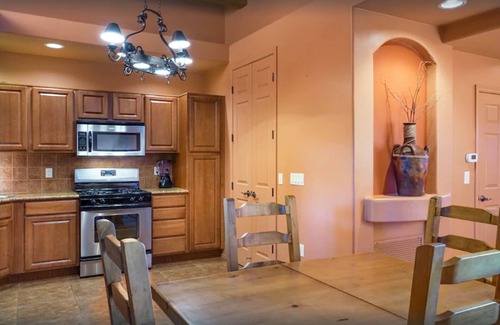 Santa Cruz County House | Stylish Townhome, 2bd, 2ba - Access to Year-round heated pool and gym.