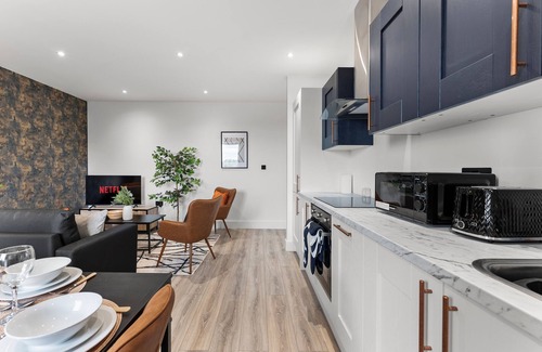 Norwich Apartment | Stylish Two-Bedroom Flat in Norwich