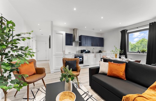 Norwich Apartment | Stylish Two-Bedroom Flat in Norwich