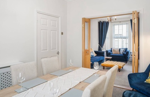 Plymouth House | Stylish Victorian Terrace & Patio Garden, Plymouth
