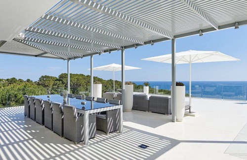 Cap Martinet Villa | Stylish villa near Ibiza Town