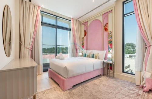 Dubai Villa | Stylish Villa with Private Pool, Near Clubhouse, Jumeirah Golf Estates by Deluxe Holiday Homes