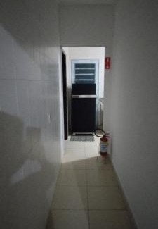 Campinas House | Suíte luxo com sacada mobiliada Q1