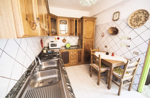 Cuglieri House | Su 'e Torigheddu - Typical Cousin house with panoramic terrace