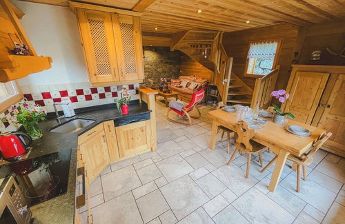 Manigod Ski Chalet | Sublime 3-star Savoyard chalet "Le grenier de Chalmont"
