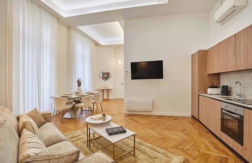 8th Arrondissement Apartment | Sublime, luxurious flat AC Matignon/St Honoré