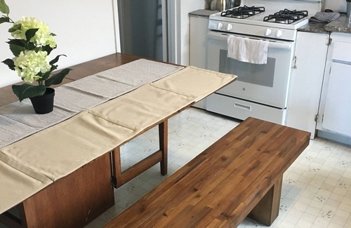 Westlake House | Suburban San Francisco Home 25 minutes for Downtown!