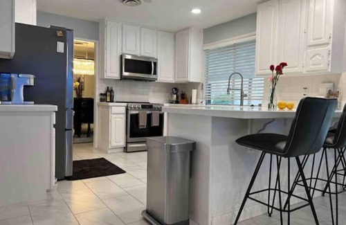 Paradise Crest House | Suburban Vegas Home w/Hot Tub, 3 Miles from Strip.