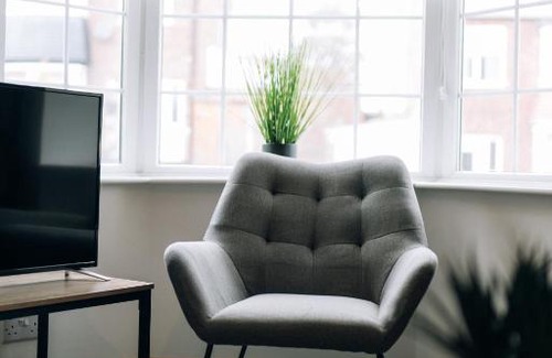 Stockton-on-Tees House | Sudbury House 3 Bedrooms Workstays UK Video Tour Available