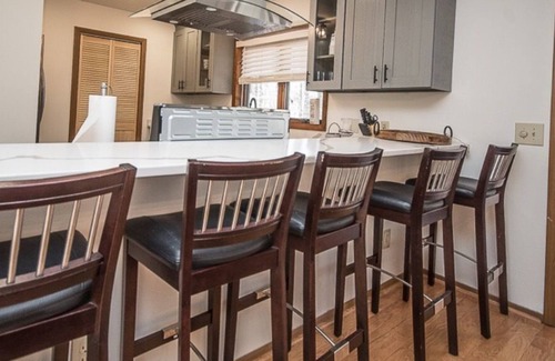 Lake Ariel Ski Chalet | Sue's Corner