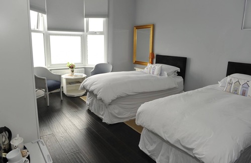 Southend-on-Sea House | Suenos Guesthouse