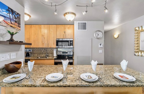 Kihei Condo | Sugar Beach 102 Gorgeous Remodeled Home Beachfront Condo Home