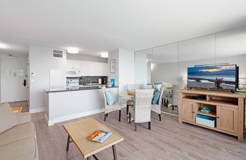 Kihei Condo | Sugar Beach PH32 Ocean Front Views steps from 5 miles of Beach
