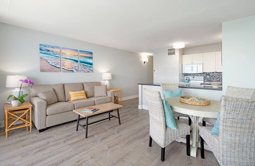 Kihei Condo | Sugar Beach PH32 Ocean Front Views steps from 5 miles of Beach