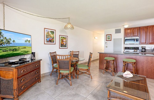 Kihei House | Sugar Beach Resort Condo w/Ocean View, Shared Pool/Hot tub-Swim, Surf, and More