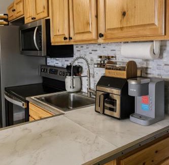 Sugar Mountain Apartment | Sugar Mountain Ski Condo - Walk to Slopes