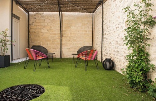 Aigues-Mortes Medieval City House | Suite #5 - a unique 30m2 south-facing loft