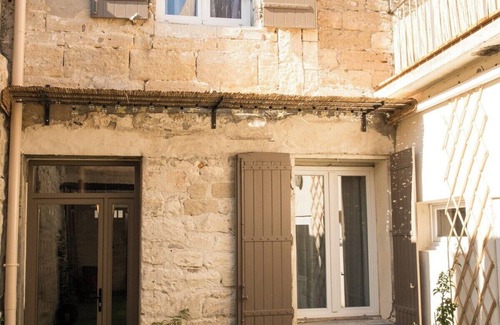 Aigues-Mortes Medieval City House | Suite #5 - a unique 30m2 south-facing loft