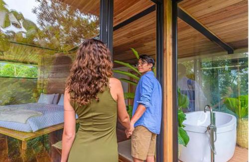 Mera Hotel | Suite Alpayaku, Suite Boutique Privada con Desayuno Incluido, Cedro Amazon Lodge