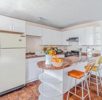 Queretaro Apartment | Suite Amueblada Los Arcos Av B Quintana 102B 1 Recámara