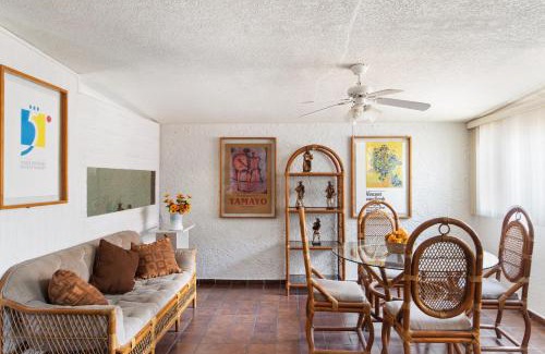 Queretaro Apartment | Suite Amueblada Los Arcos Av B Quintana 102B 1 Recámara