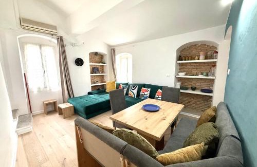 Sanremo Centre Apartment | Suite Arnaldo 6 - Sanremo