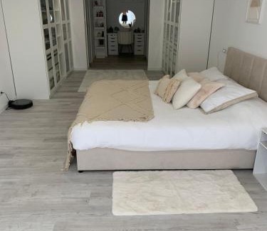 Pertuis House | Suite avec sauna
