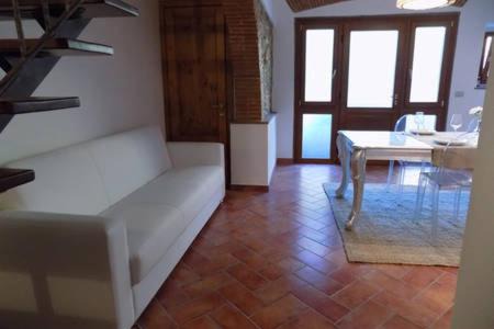 Lastra a Signa Apartment | Suite Design apt in Florence