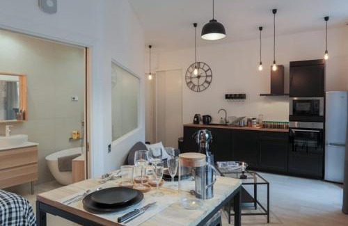 Voltaire - Saint Amour Apartment | Suite Garibaldi Cosy et Design