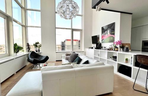 Northern Quarter Bed & Breakfast | Suite Penthouse with Stunning View over Brussel 220 m2 suite