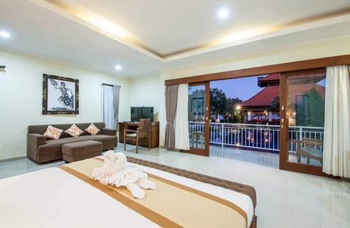 Sanur Hotel | Suite Room Sanur Beach Front Hotel