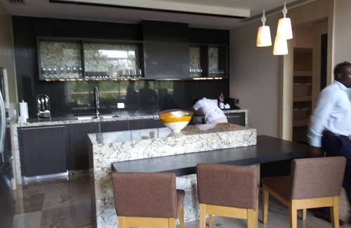 Villa Juarez Villa | Suite Royal 2 Bedroom, 3 Bath Sleeps 6