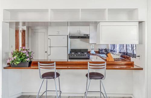 Queretaro Apartment | Suite Ubicadísima Zona Residencial Los Arcos 3 Recámaras 102 Cortijo