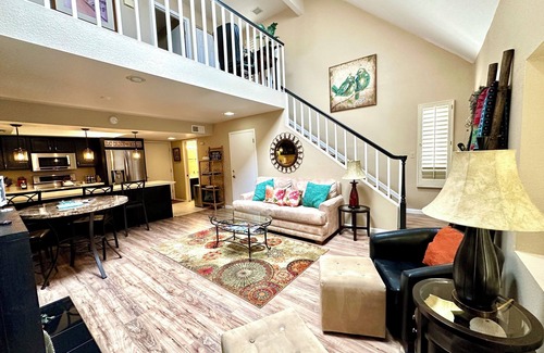 Uptown Sedona House | Suite Uptown Sedona - The Sweet Spot to be! Walk to Shopping and Dining.