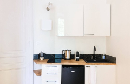Thermal House | Suite Varsovie, 3 eme vue sur Square Gen Leclerc