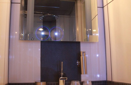 Lille Centre Ville House | Suite with king size bed and private Jacuzzi Spa 1 and 2