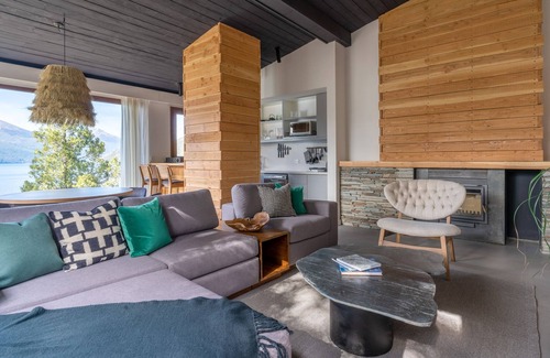 Villa Arelauquen Hotel | Suites del Lago