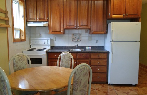 Wasaga Beach Cottage | Suites of Wasaga Beach 2