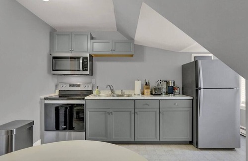 Harrisburg - Hershey Apartment | Suites on Seneca - Gorgeous One Bedroom Apartment