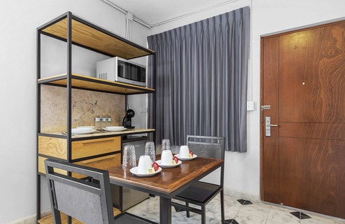 Centro Hotel | Suites Reforma by Homirent