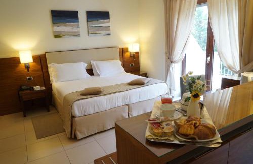 Pozzuoli Hotel | Suites & Residence Hotel