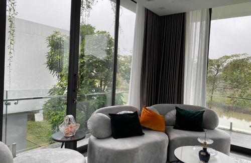 Phuc Yen Villa | Sulis Luxury Villa - HA24 Venus Resort by Flamingo