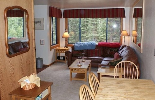 Truckee Condo | Summer is here. Peace and serenity. Or bike and hike. Special 99wknt/129.wkendnt