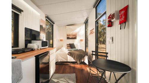Howes Creek House | Summer Lea 2 by Tiny Away