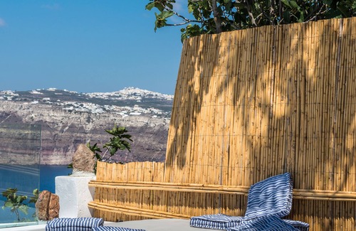 Akrotiri Villa | Summer Lovers Villa Private Outdoor Pool Hot Tub and Panoramic Caldera View